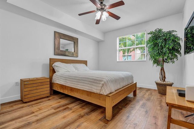 235 NE 1ST Street 404, Delray Beach, FL 33444
