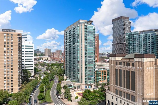 20 Newport Parkway 2311, Jersey City, NJ 07310