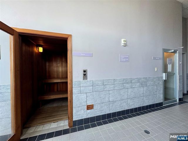 20 Newport Parkway 2311, Jersey City, NJ 07310
