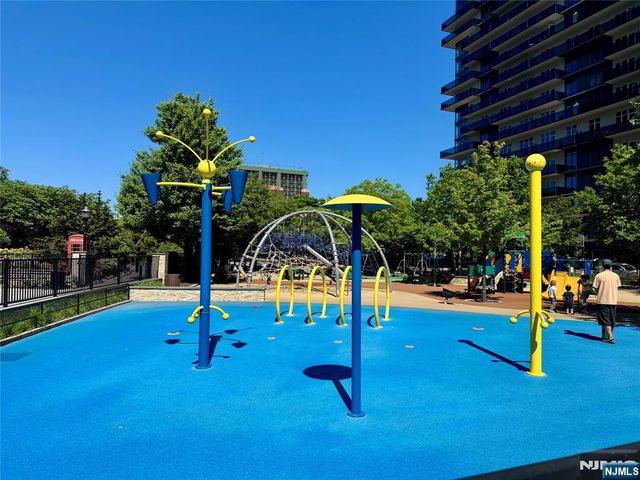 20 Newport Parkway 2311, Jersey City, NJ 07310