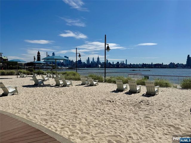 20 Newport Parkway 2311, Jersey City, NJ 07310