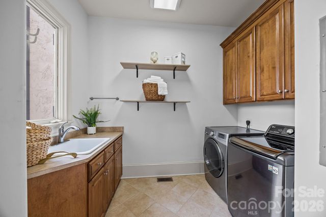 252 Milford Circle, Mooresville, NC 28117