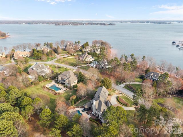 252 Milford Circle, Mooresville, NC 28117