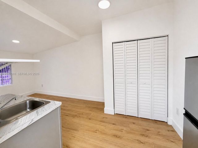 330 NW 56th Avenue 2, Miami, FL 33126