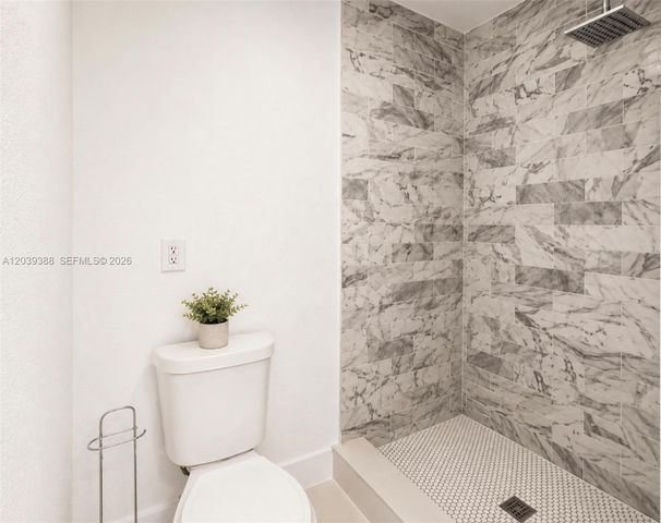 330 NW 56th Avenue 2, Miami, FL 33126
