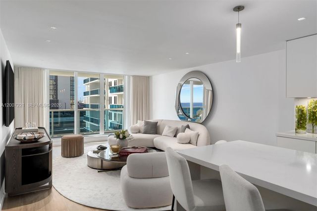 2301 Collins Avenue 902, Miami Beach, FL 33139