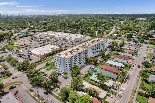1251 NE 108th St 411, Miami, FL 33161