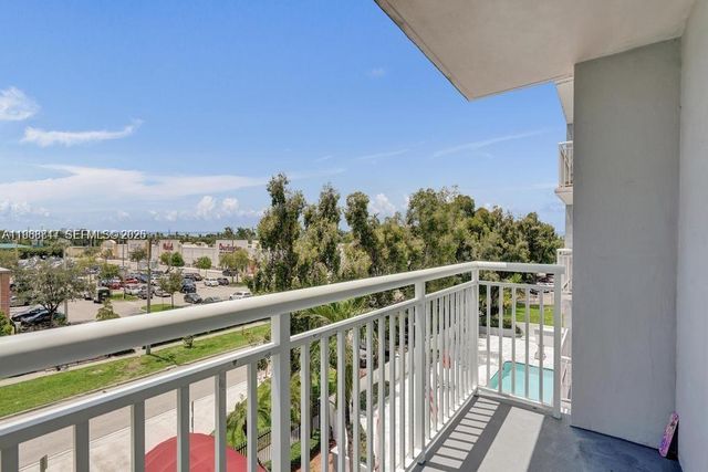 1251 NE 108th St 411, Miami, FL 33161