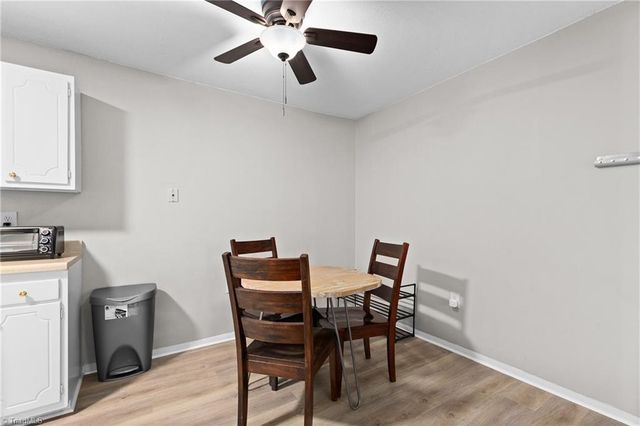 2250 Sunderland Road 23B, Winston-salem, NC 27103