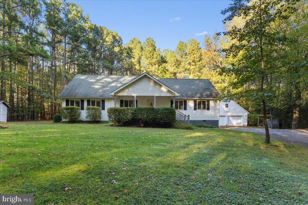 Image 2 of property listing at 44504 WATSON LN, Leonardtown, MD 20650