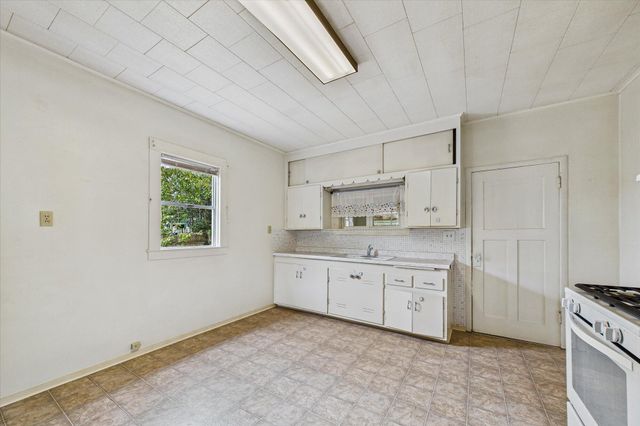 724 Henderson Street, Eureka, CA 95501