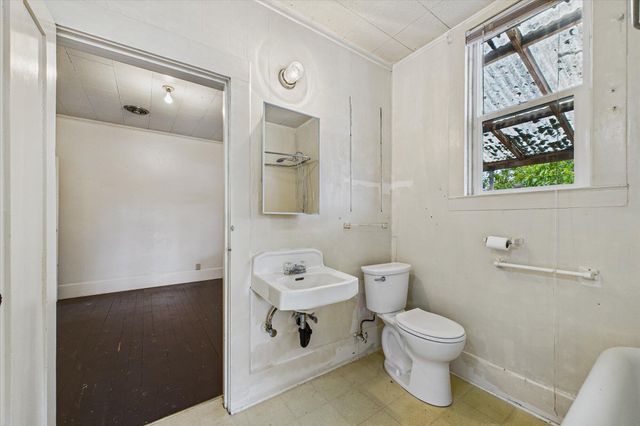 724 Henderson Street, Eureka, CA 95501