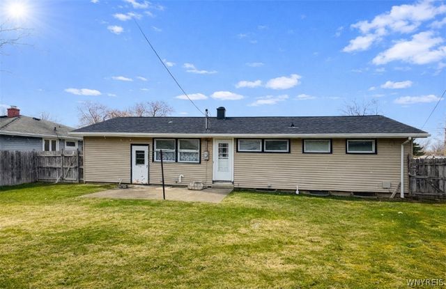 98 Jamaica Road, Tonawanda, NY 14150