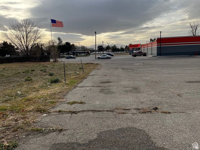 4255 S REDWOOD RD, Taylorsville, UT 84123