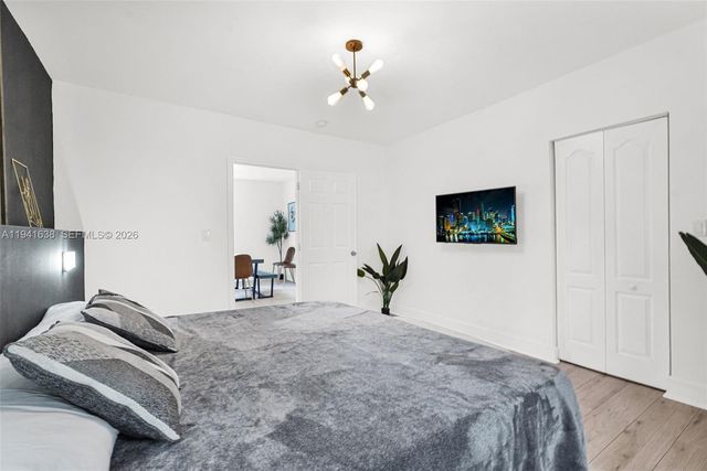 37 NW 47th St, Miami, FL 33127