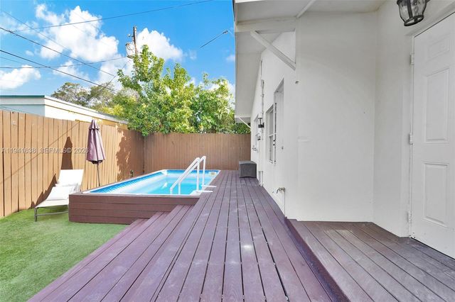 37 NW 47th St, Miami, FL 33127