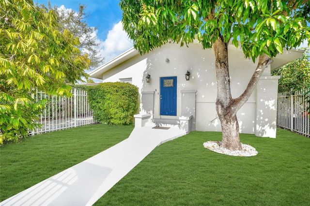 37 NW 47th St, Miami, FL 33127