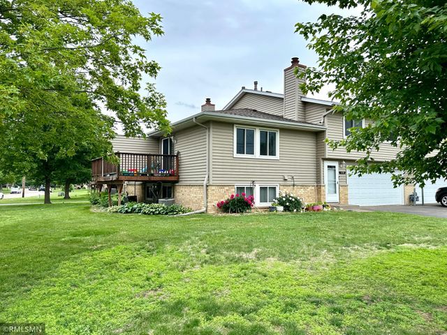 6308 Douglas Drive N 6308, Brooklyn Park, MN 55429