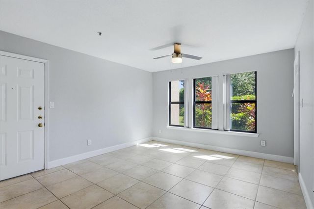 4053 CROCKERS LAKE BOULEVARD 14, Sarasota, FL 34238