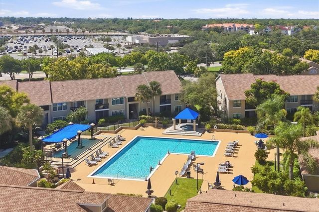 4053 CROCKERS LAKE BOULEVARD 14, Sarasota, FL 34238