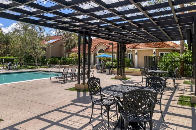 4053 CROCKERS LAKE BOULEVARD 14, Sarasota, FL 34238