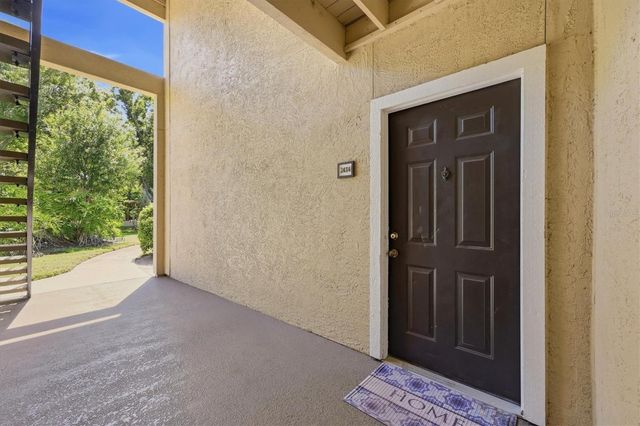 4053 CROCKERS LAKE BOULEVARD 14, Sarasota, FL 34238