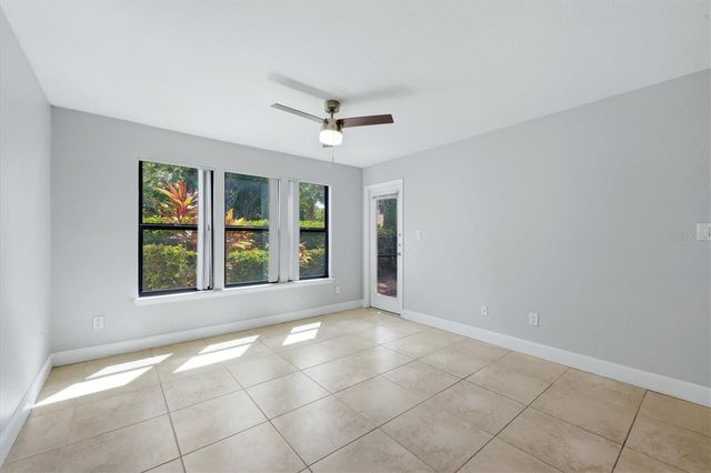 4053 CROCKERS LAKE BOULEVARD 14, Sarasota, FL 34238