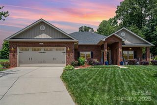 101 Harvest Farm Court, Mount Holly, NC 28120