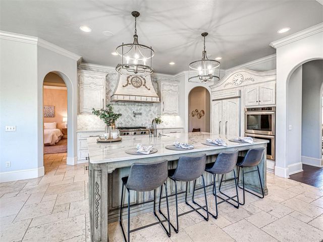 2725 Guilford Lane, Oklahoma City, OK 73120