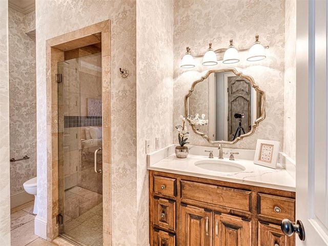 2725 Guilford Lane, Oklahoma City, OK 73120