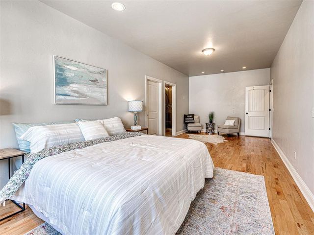 2725 Guilford Lane, Oklahoma City, OK 73120