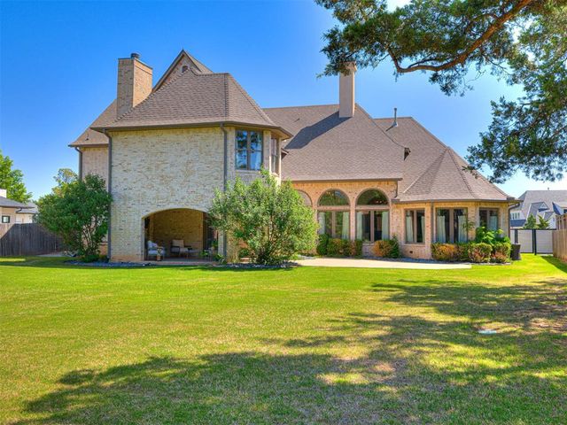 2725 Guilford Lane, Oklahoma City, OK 73120