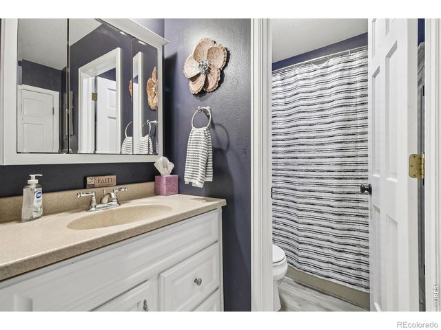7100 Dry Creek Court, Niwot, CO 80503