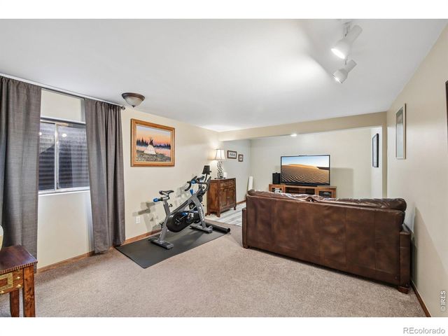 7100 Dry Creek Court, Niwot, CO 80503