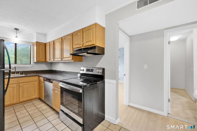3 Murphys Lane 14, Shelton, CT 06484