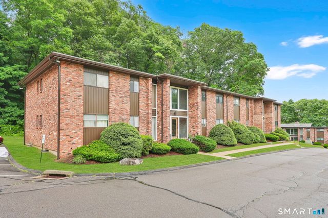 3 Murphys Lane 14, Shelton, CT 06484