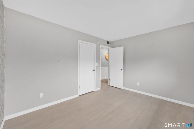 3 Murphys Lane 14, Shelton, CT 06484