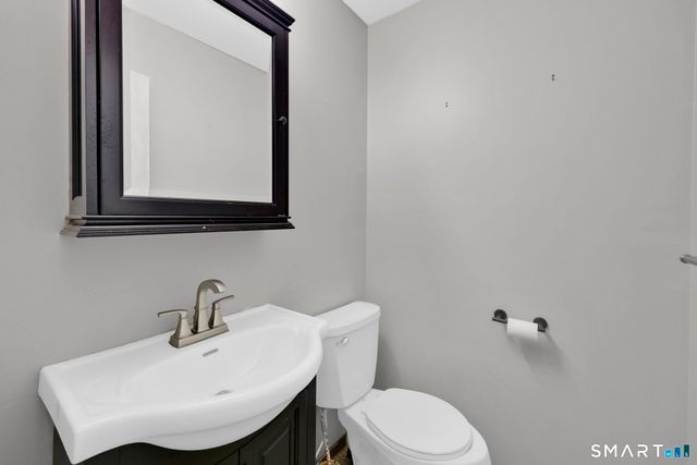 3 Murphys Lane 14, Shelton, CT 06484