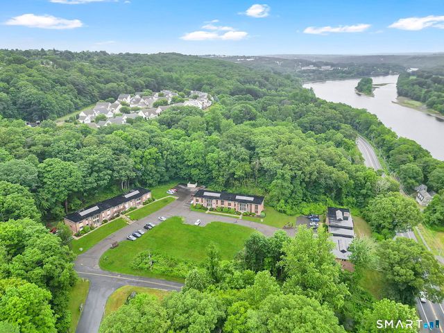 3 Murphys Lane 14, Shelton, CT 06484