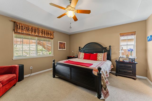 2317 SE Overland Drive, Grants Pass, OR 97527