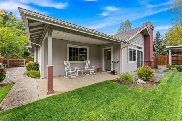 2317 SE Overland Drive, Grants Pass, OR 97527