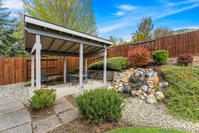 2317 SE Overland Drive, Grants Pass, OR 97527