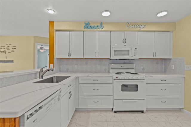 3388 OLEANDER DRIVE, Hernando Beach, FL 34607