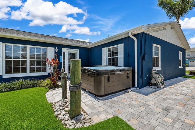 3388 OLEANDER DRIVE, Hernando Beach, FL 34607