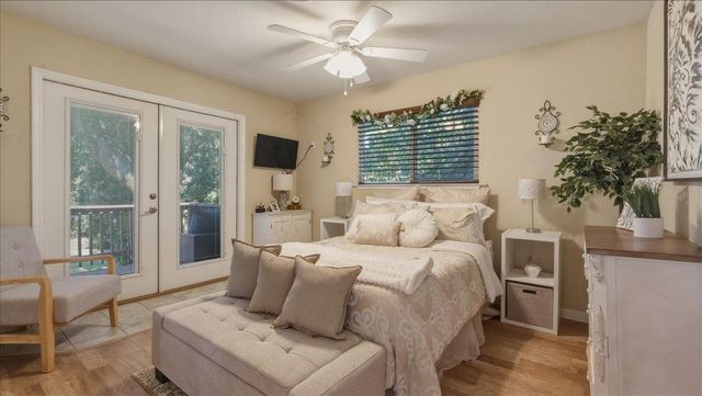 2075 Idaho Ave, Stockton, CA 95204