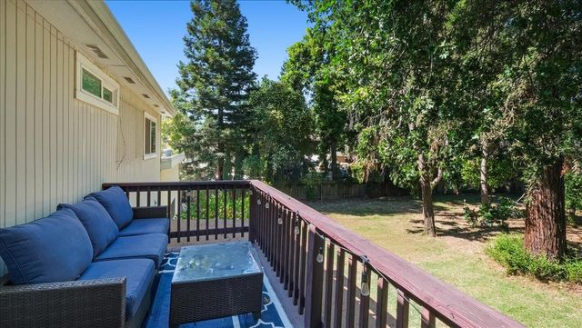 2075 Idaho Ave, Stockton, CA 95204