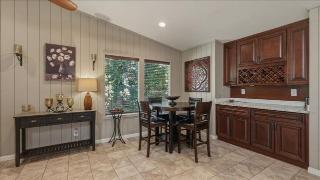 2075 Idaho Ave, Stockton, CA 95204