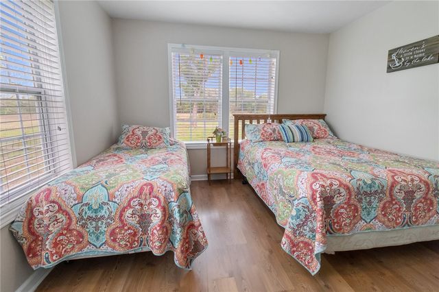 286 Mystic Dr, Mathis, TX 78368