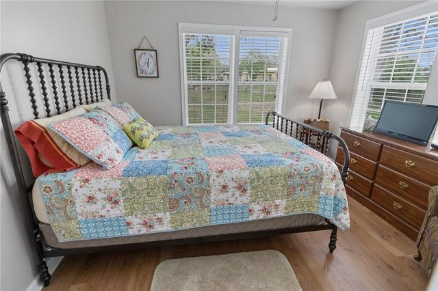 286 Mystic Dr, Mathis, TX 78368
