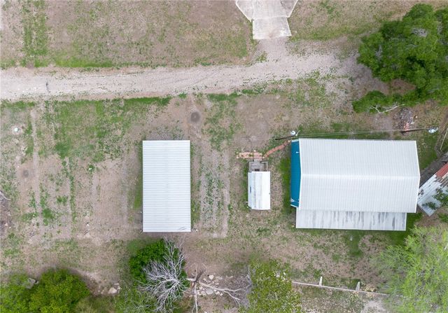 286 Mystic Dr, Mathis, TX 78368